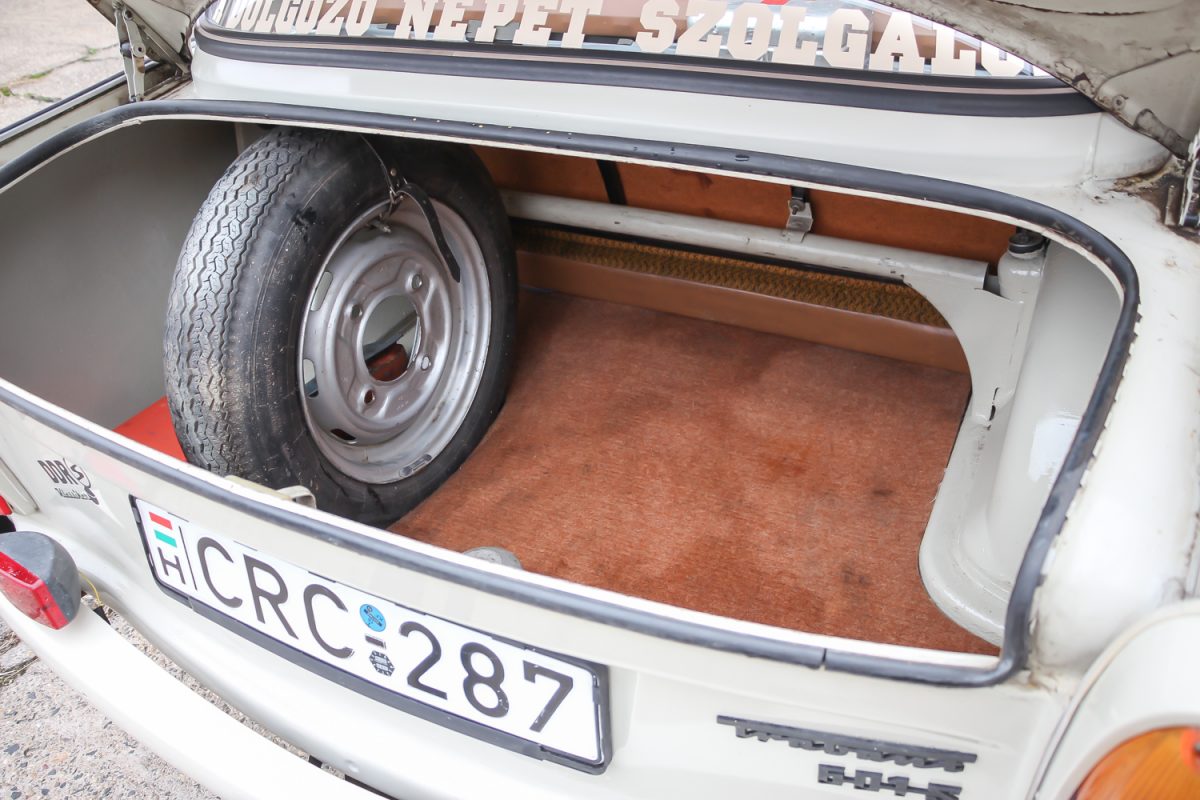 TRABANT