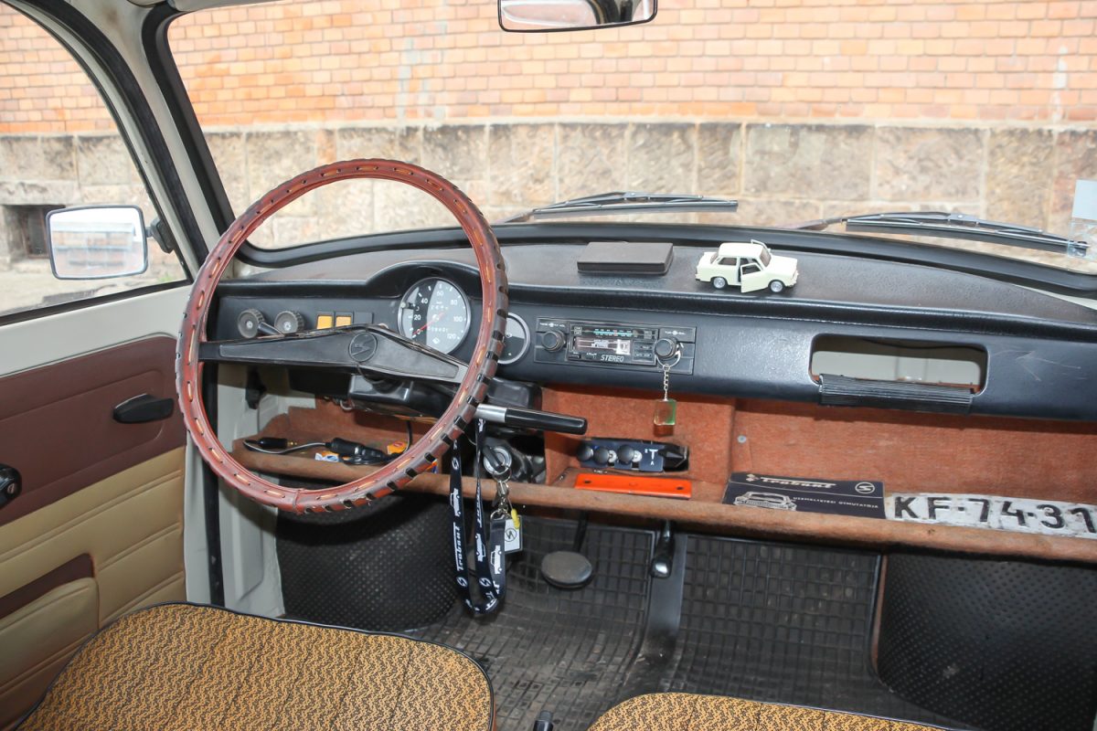 TRABANT