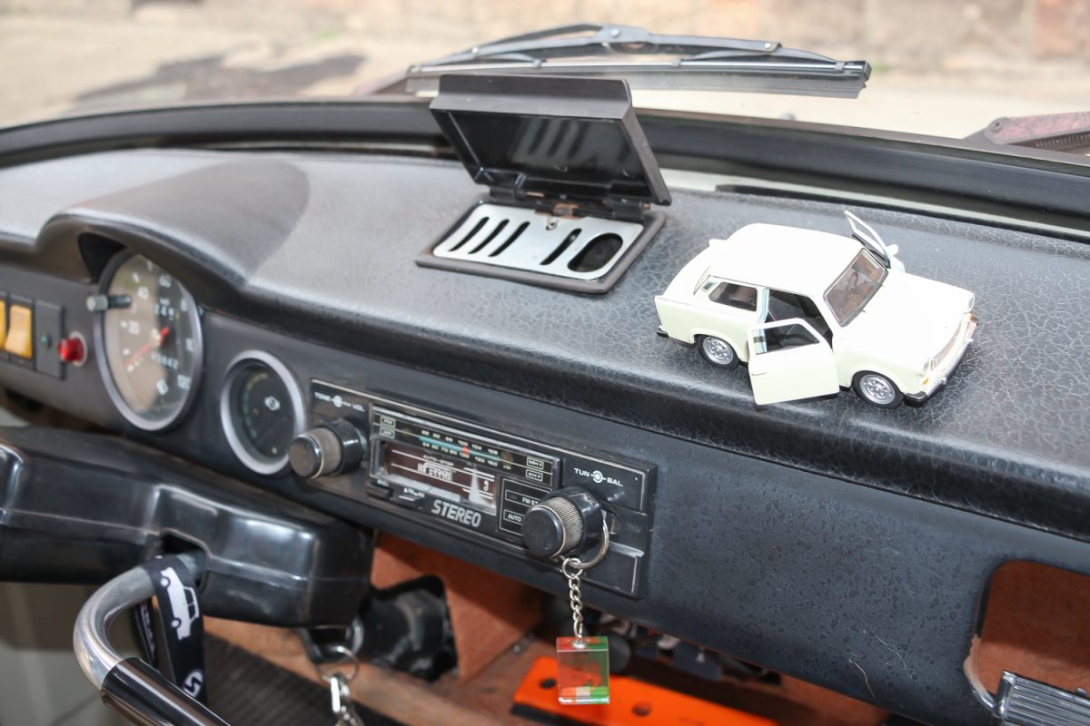 TRABANT