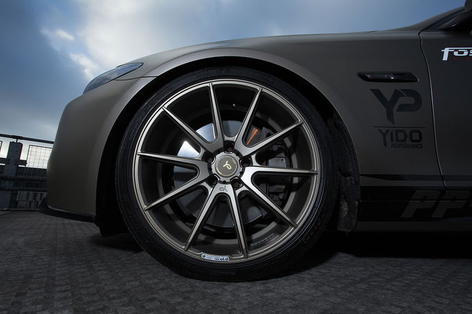 BMW 550