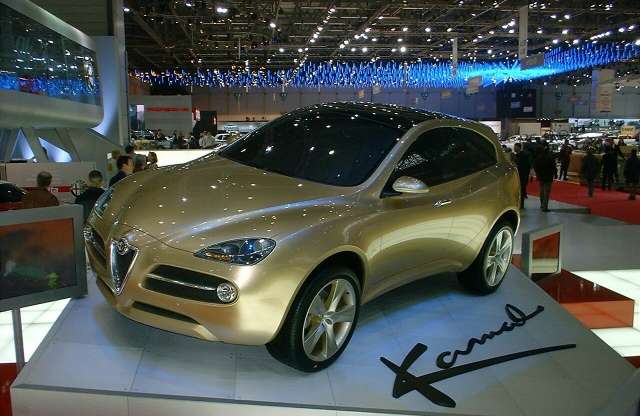 500 lóerős Alfa Romeo crossover jöhet 2016-ban