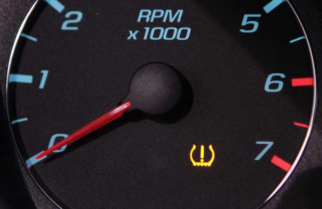 Műszaki vizsga: akár már most is ellenőrizhetik a TPMS-t