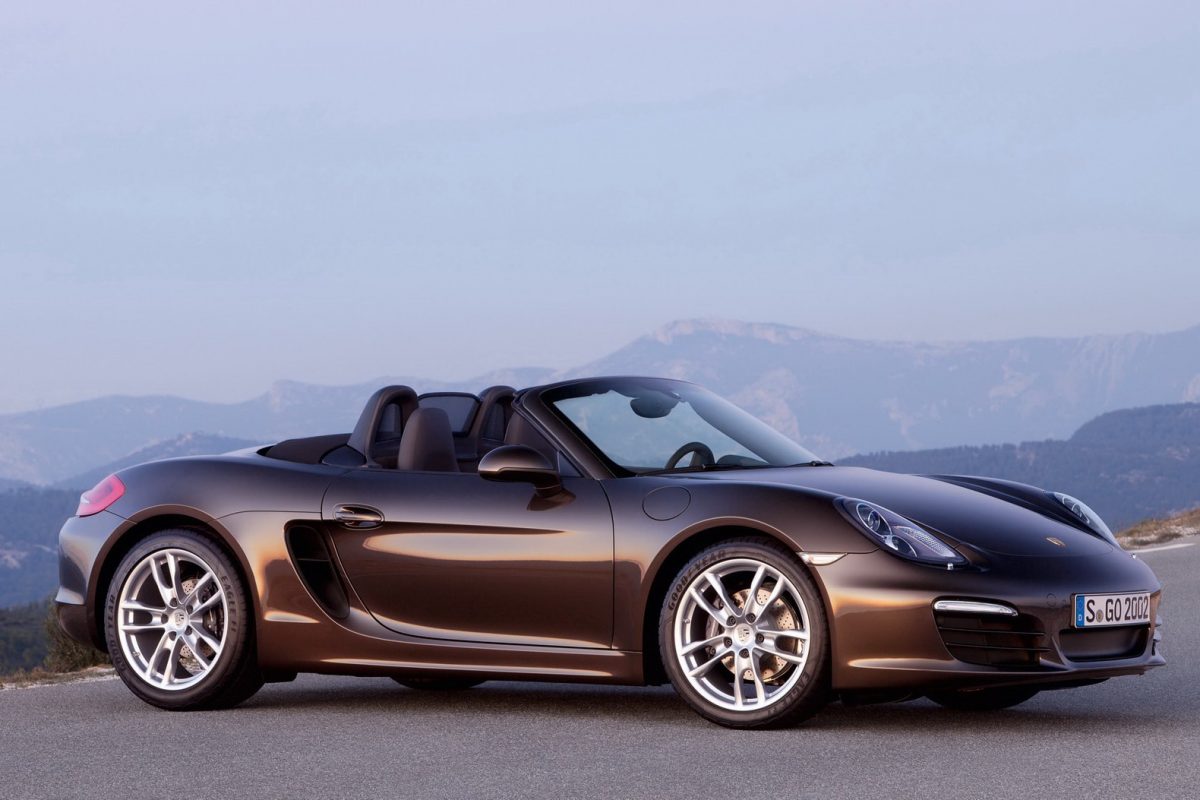 PORSCHE