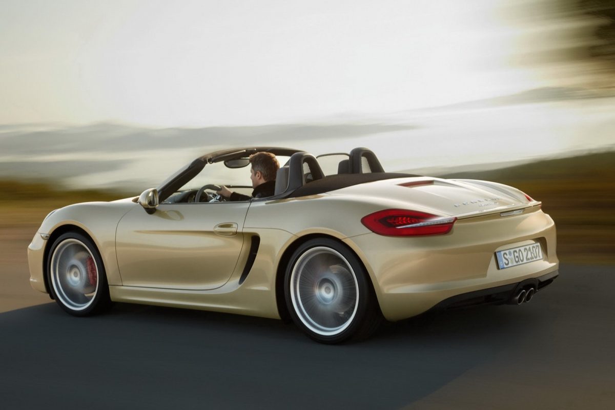 PORSCHE