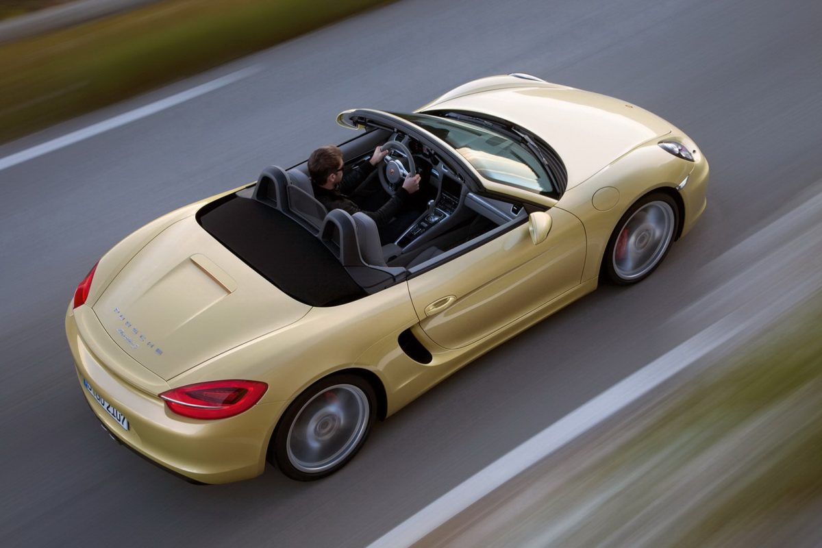PORSCHE