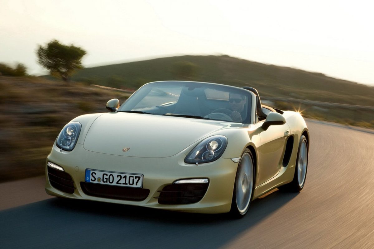 PORSCHE