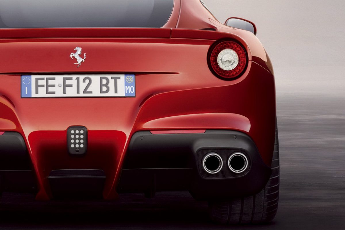 FERRARI F12 BERLINETTA