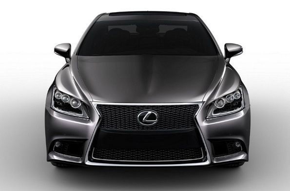 LEXUS