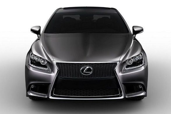 LEXUS