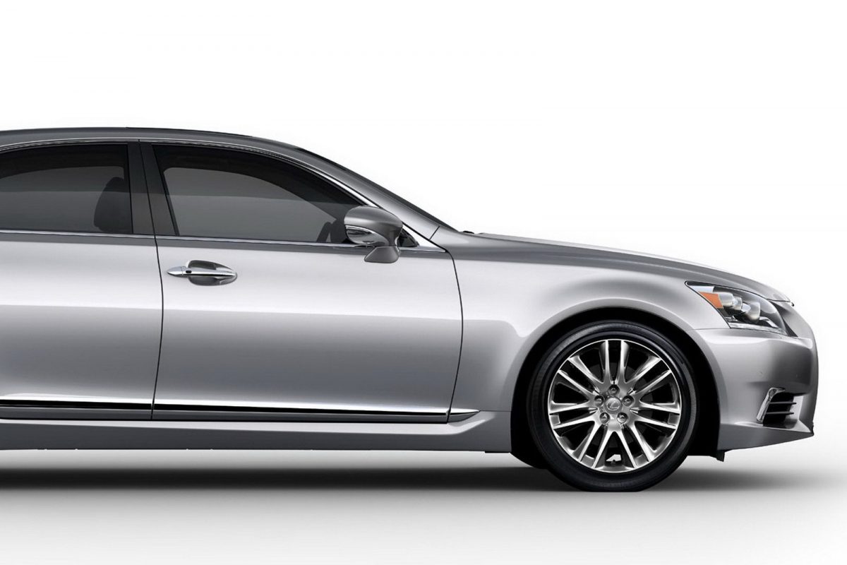 LEXUS LS