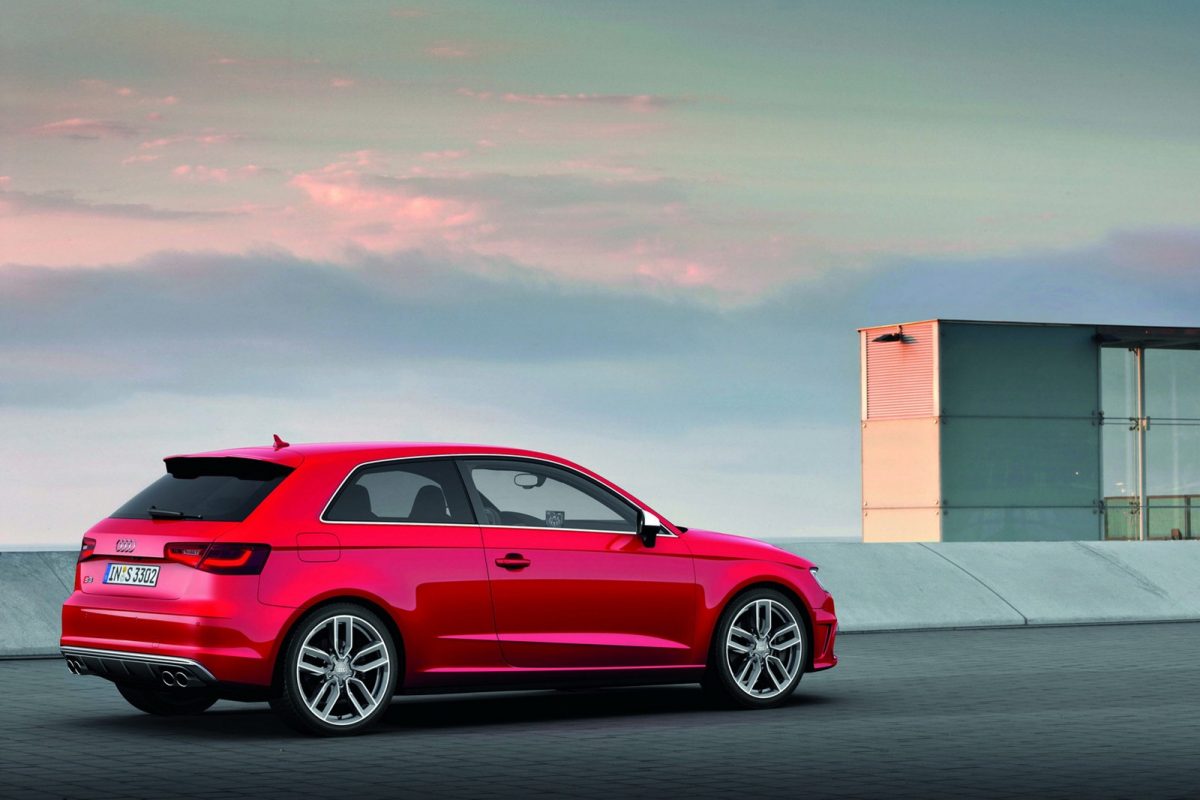 AUDI