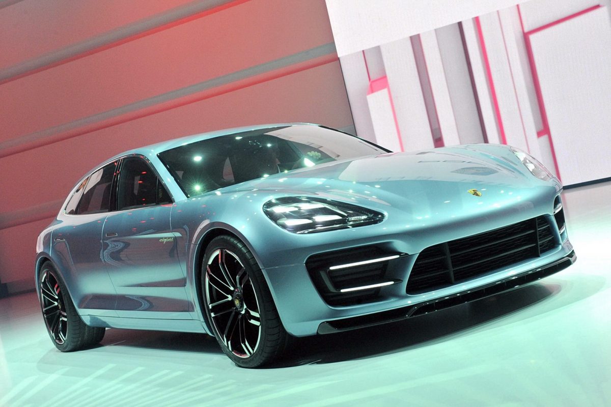 PORSCHE