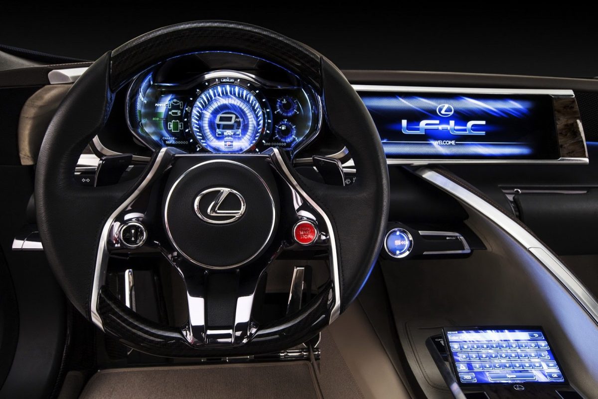 LEXUS IS