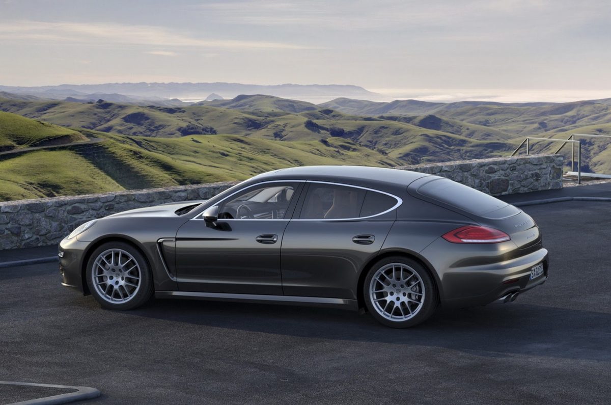 PORSCHE