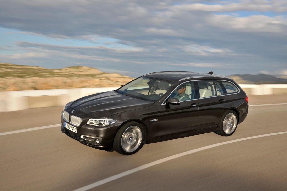 BMW 5-ÖS SOROZAT
