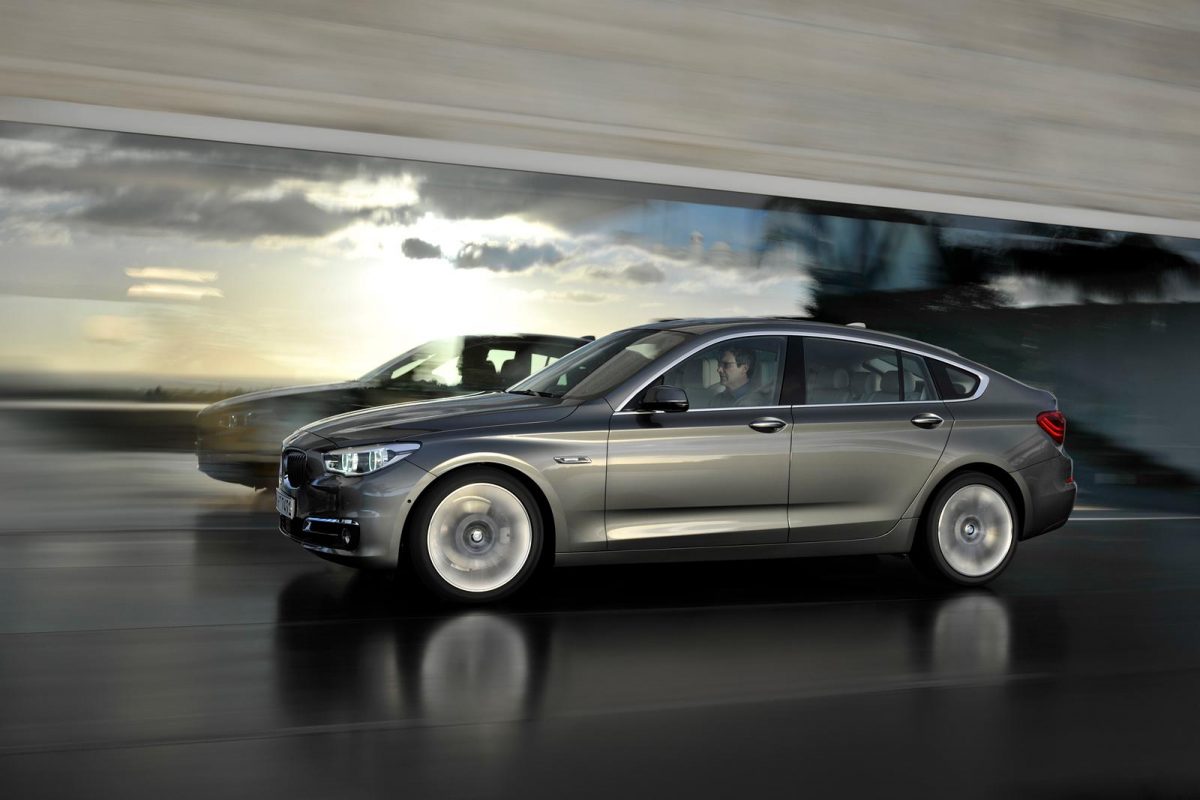 BMW 5-ÖS SOROZAT