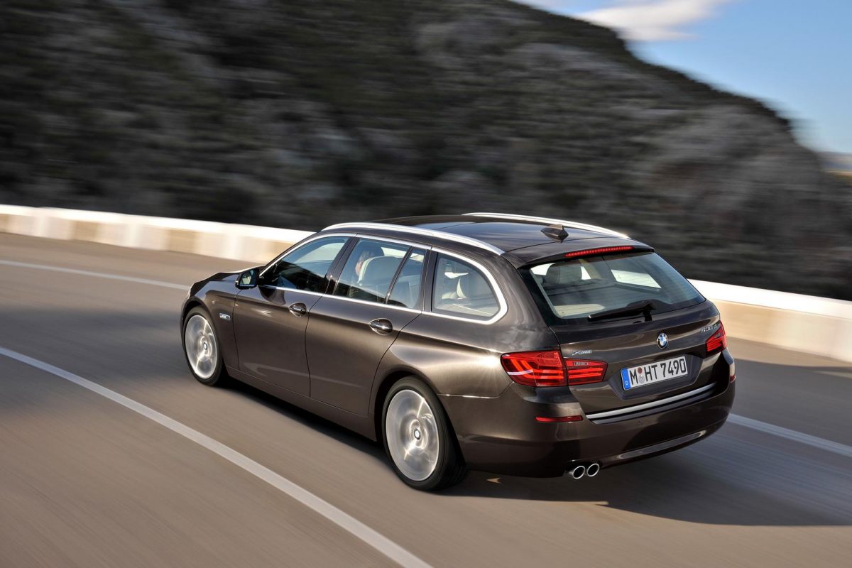BMW 5-ÖS SOROZAT