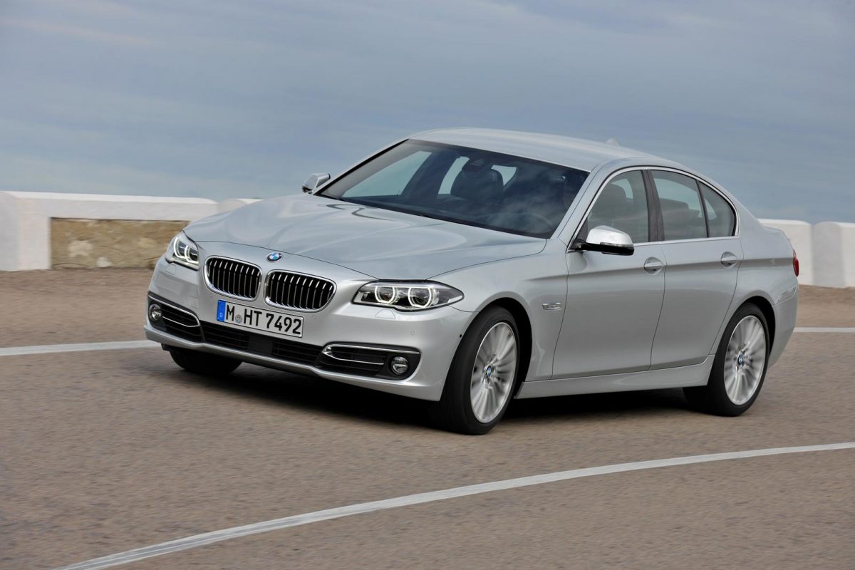 BMW 5-ÖS SOROZAT