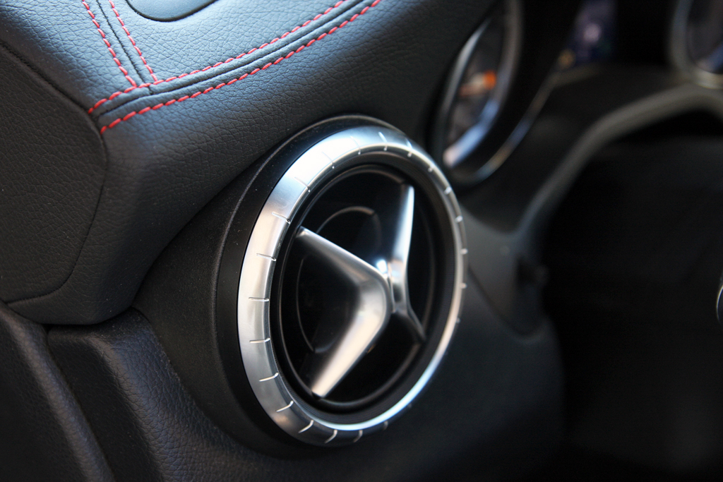 MERCEDES-BENZ