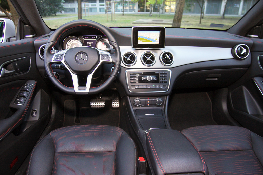 MERCEDES-BENZ
