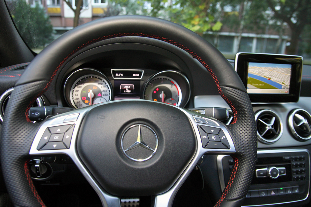 MERCEDES-BENZ