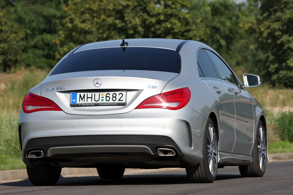 MERCEDES-BENZ
