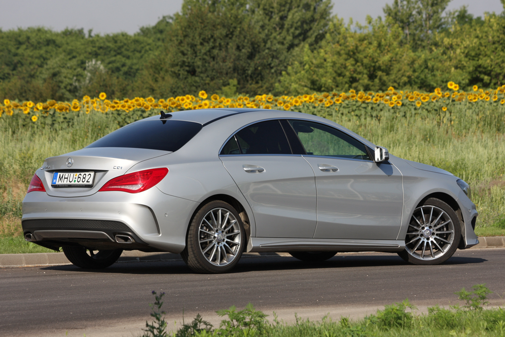 MERCEDES-BENZ