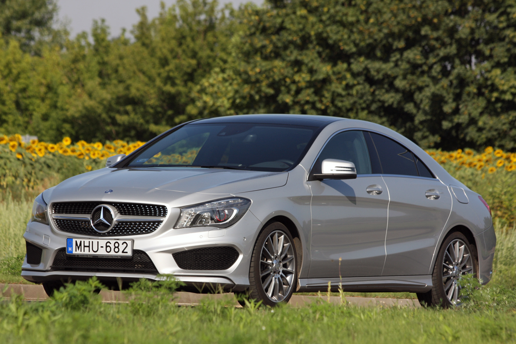 MERCEDES-BENZ