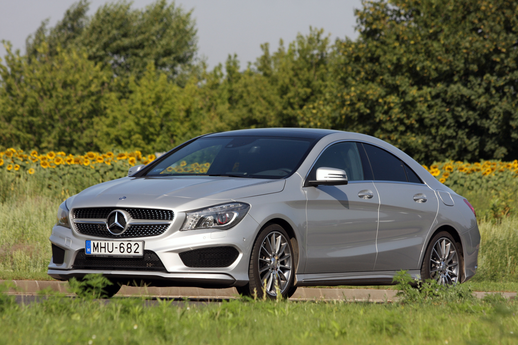 MERCEDES-BENZ
