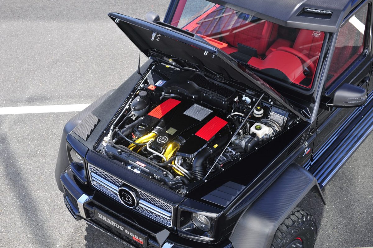 MERCEDES-BENZ