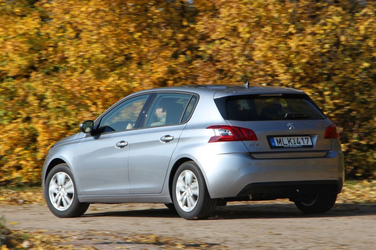 PEUGEOT