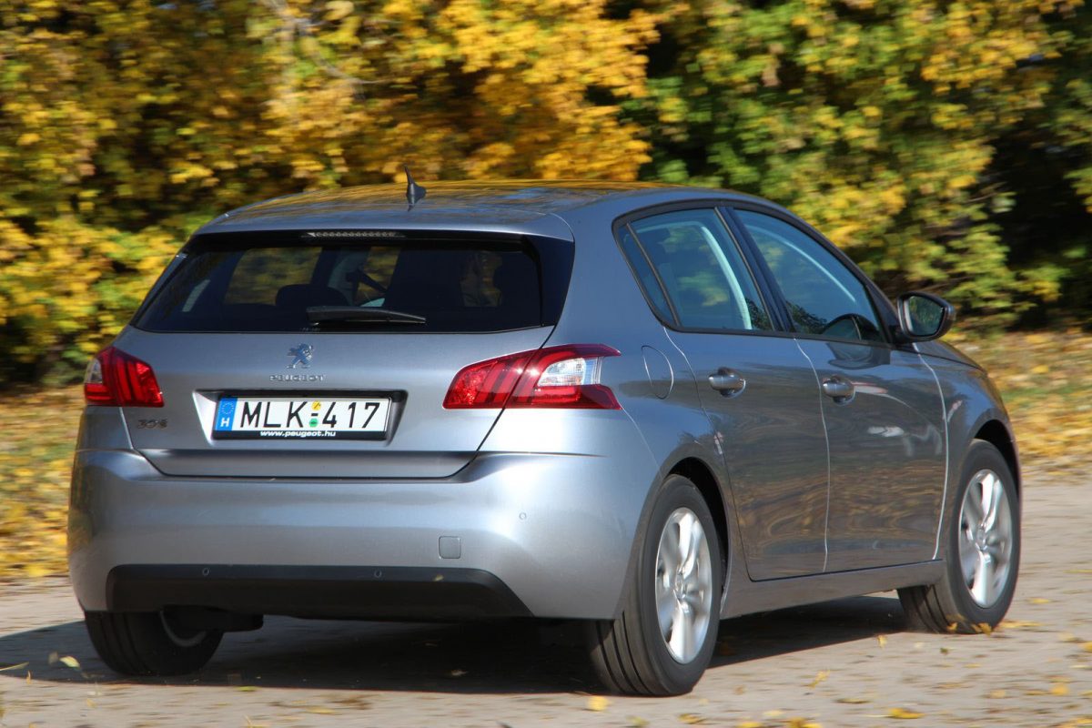 PEUGEOT