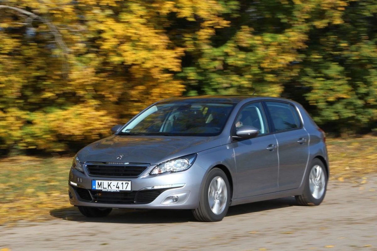 PEUGEOT
