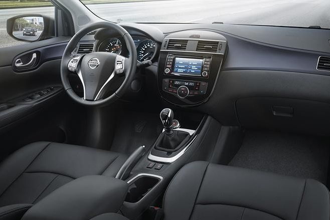 NISSAN PULSAR