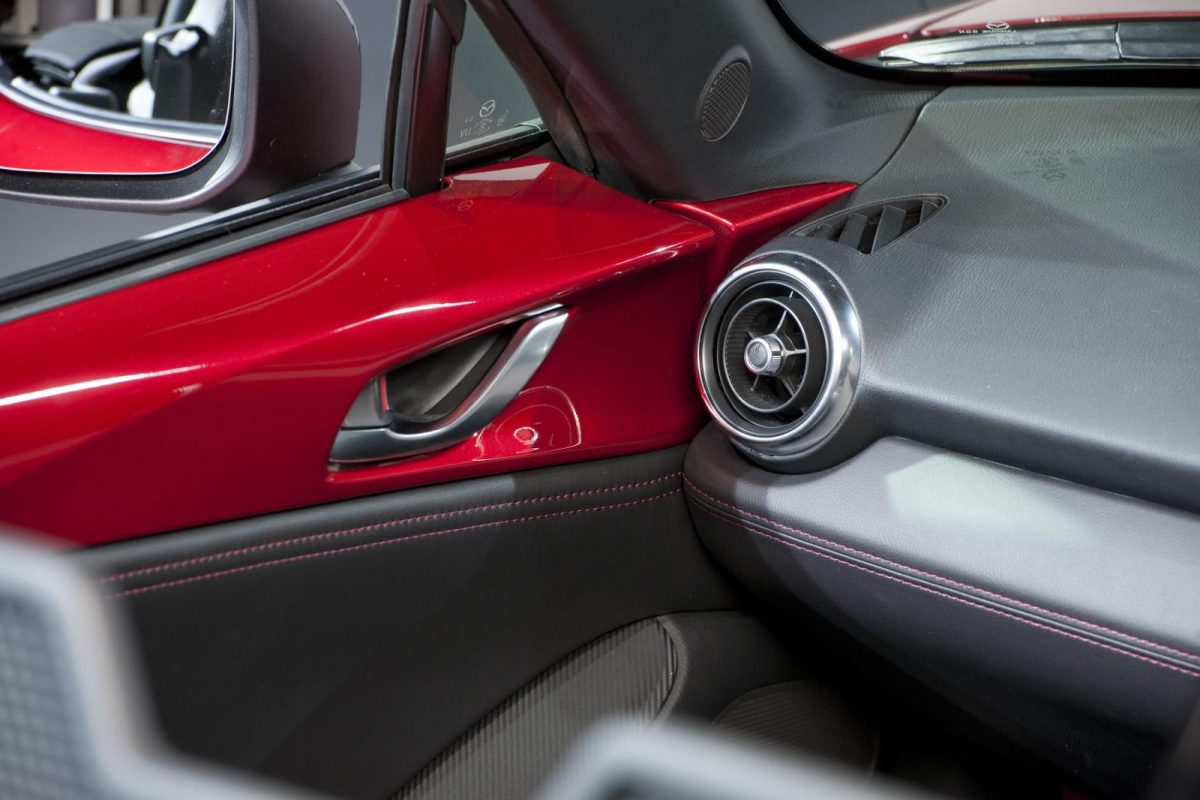 MAZDA MX-5