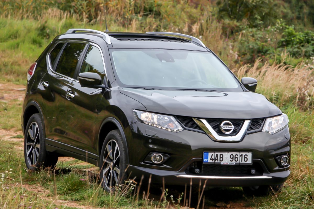 NISSAN