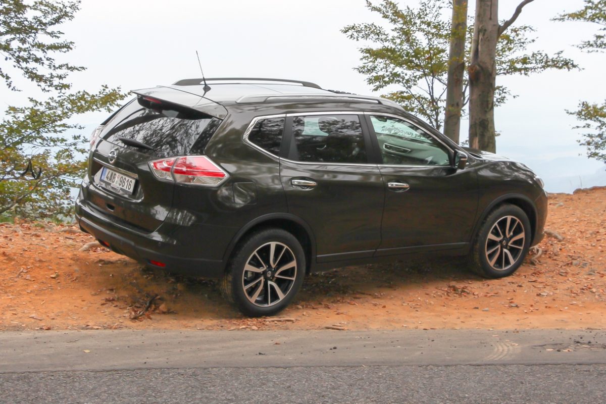 NISSAN