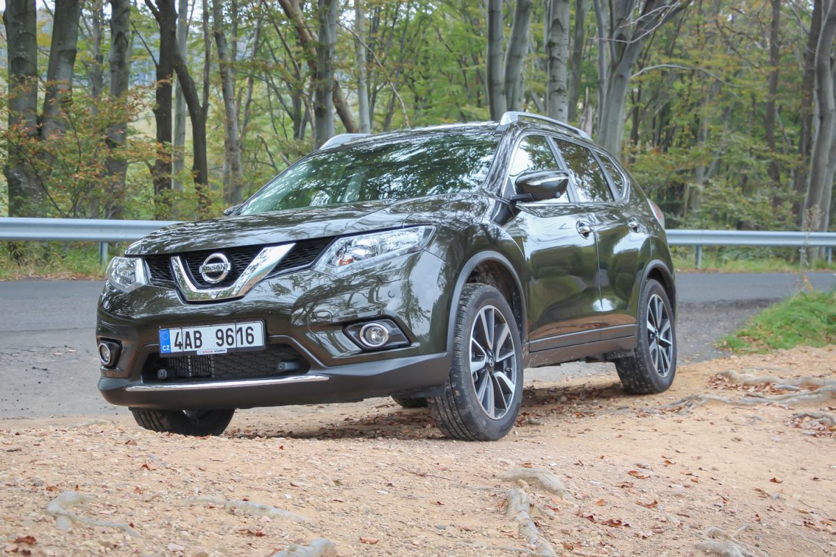 NISSAN