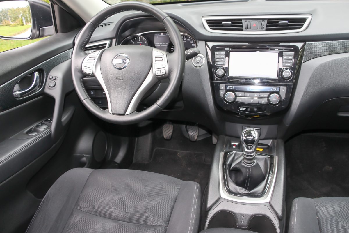 NISSAN