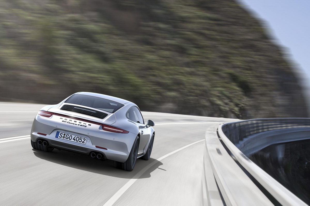 PORSCHE