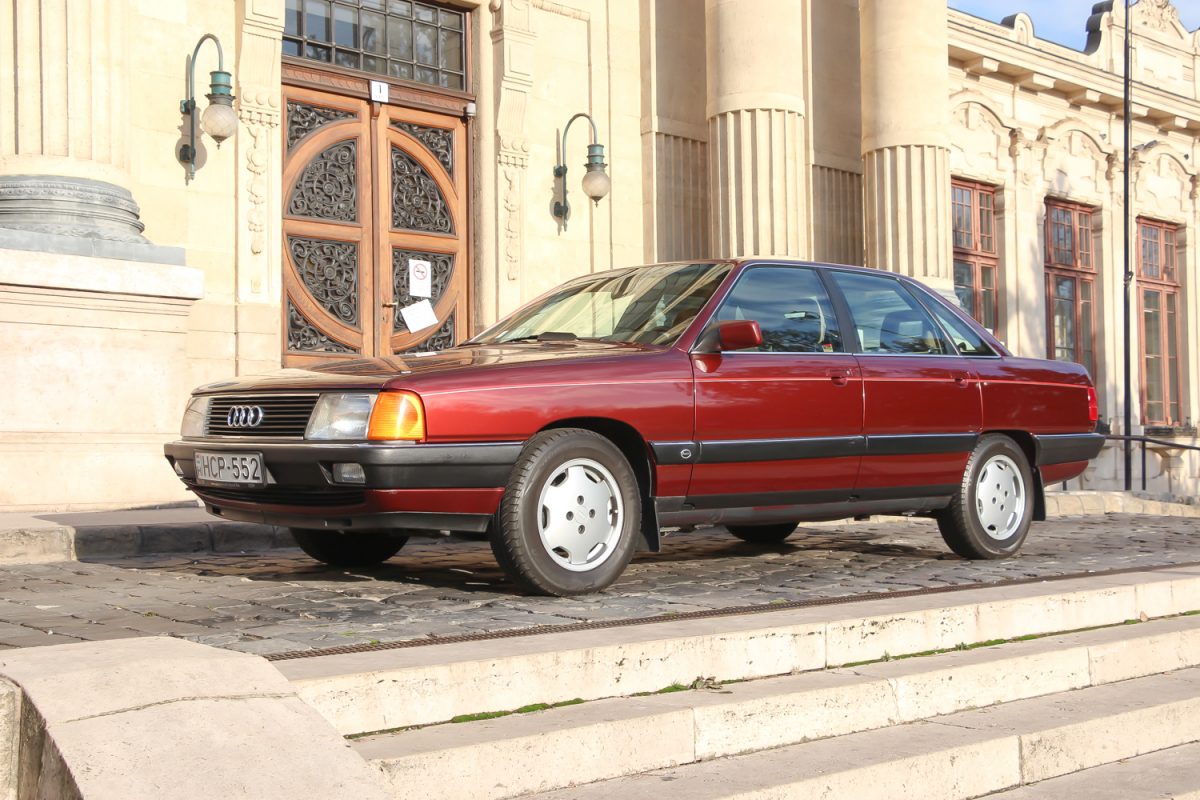 AUDI