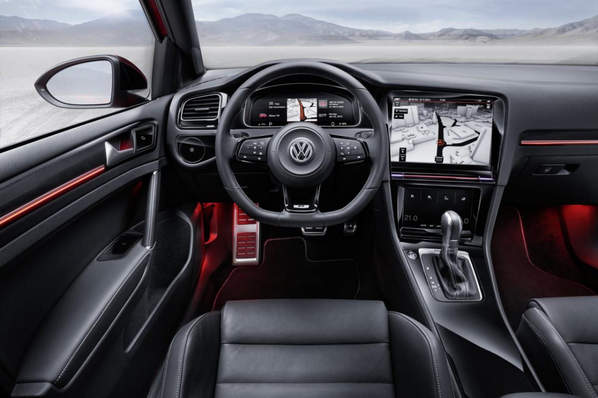 VOLKSWAGEN GOLF