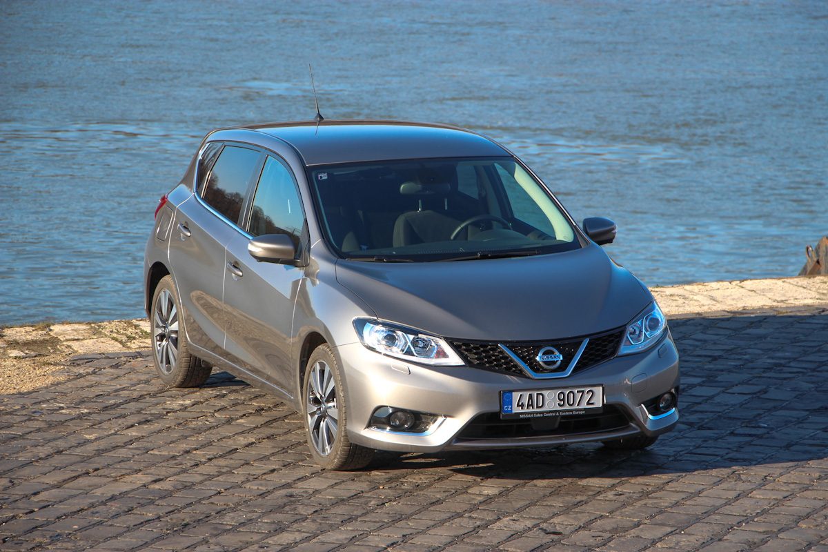 NISSAN