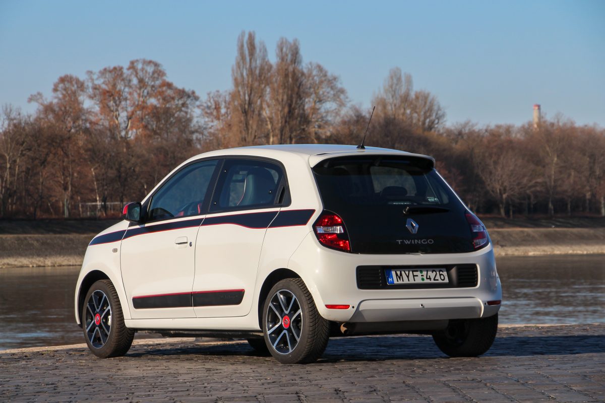 RENAULT TWINGO