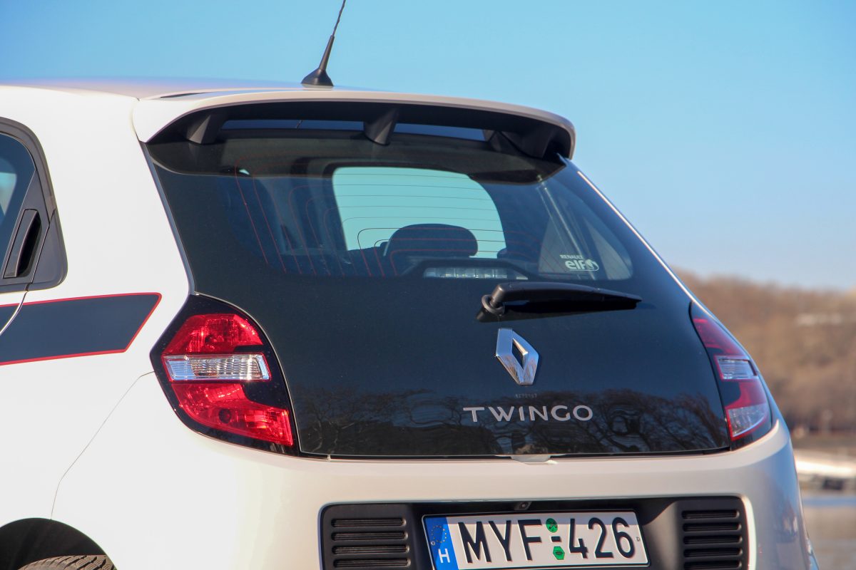 RENAULT TWINGO