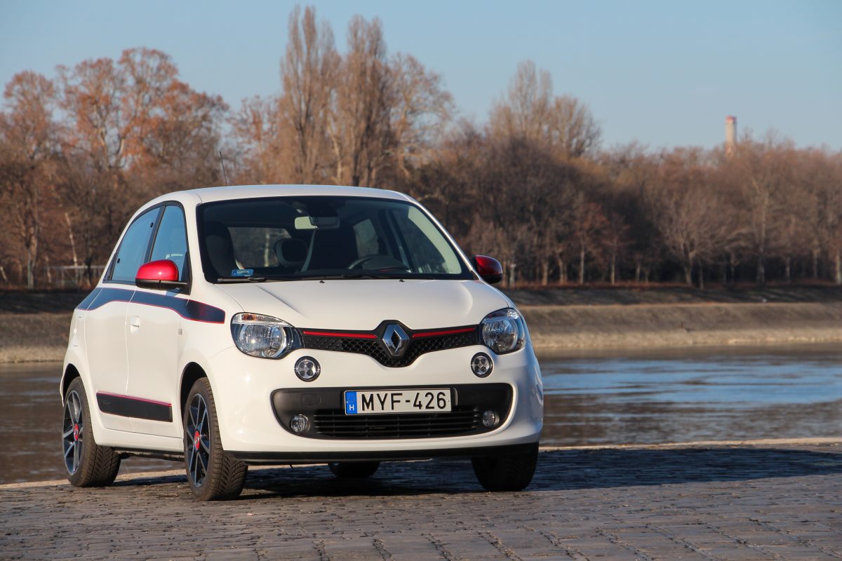 RENAULT TWINGO