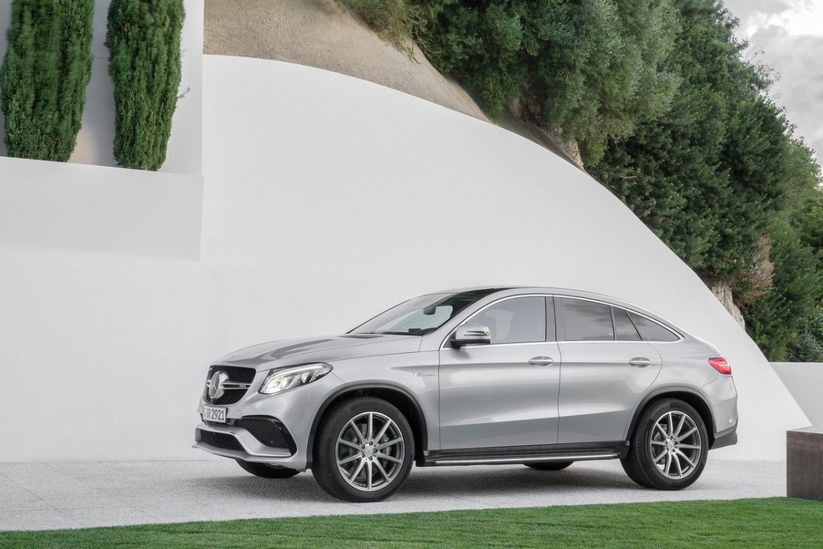 MERCEDES-BENZ