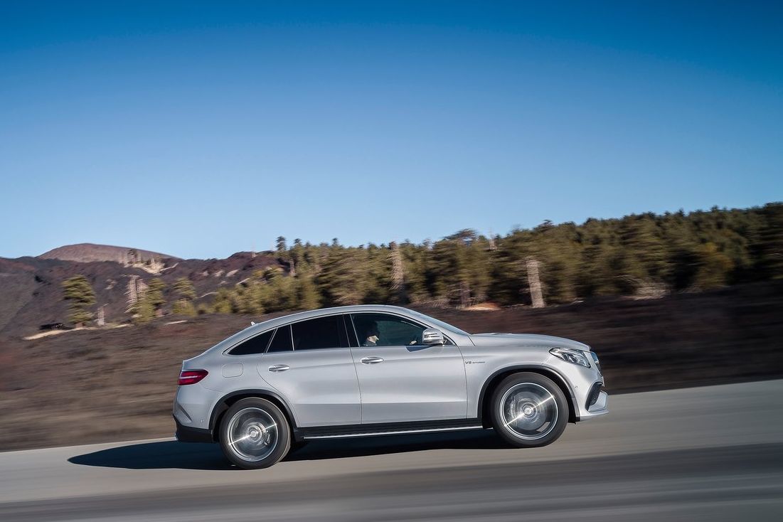 MERCEDES-BENZ