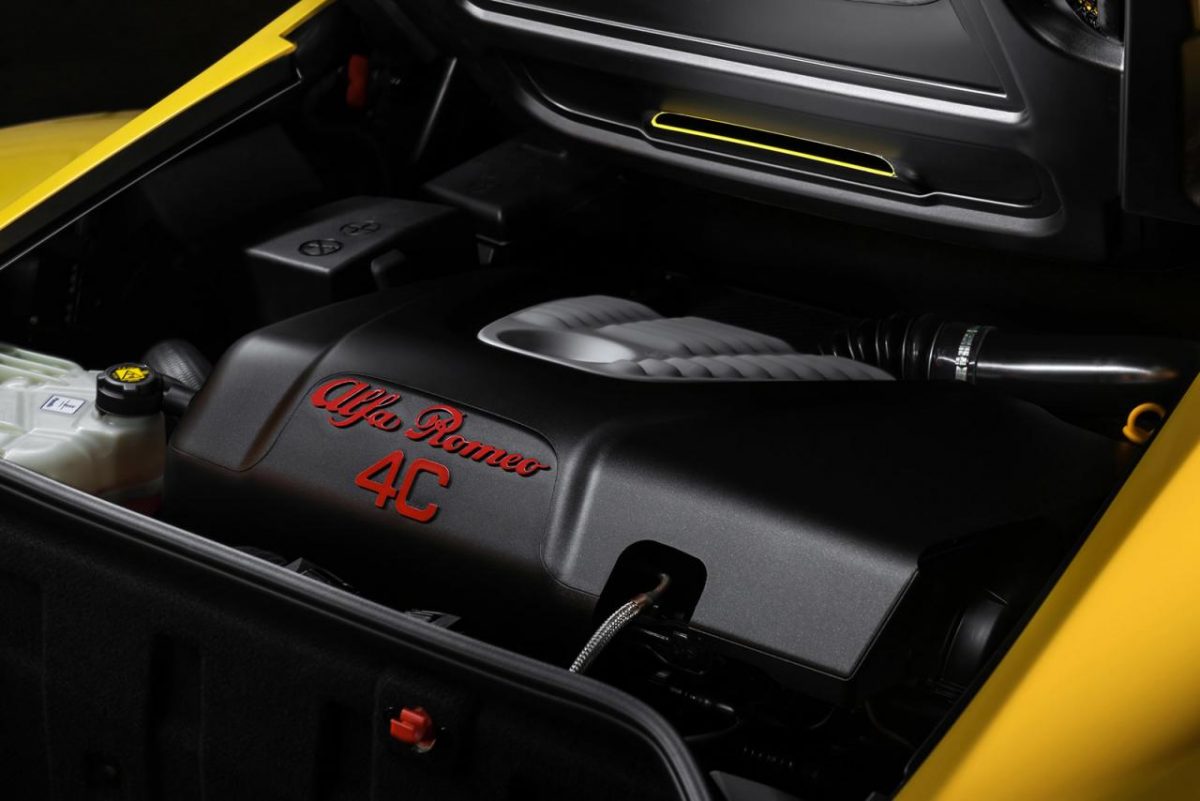 ALFA ROMEO 4C