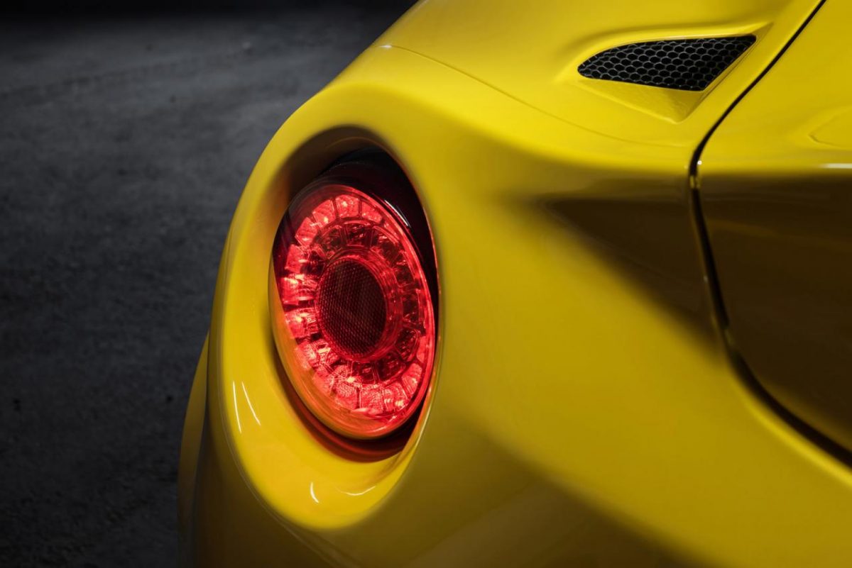 ALFA ROMEO 4C